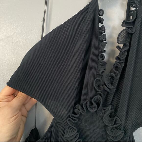 LOVESHACKFANCY Talitha Maxi Dress Crinkle Halter Gown in Black Ruffle Slit Sz L - Picture 8 of 14